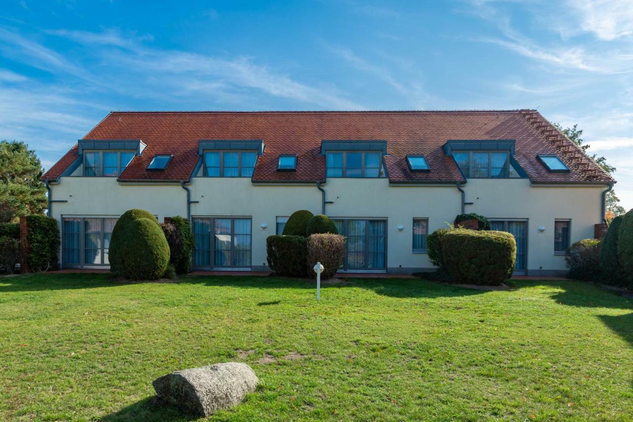 Apartment Seeadler Mit Balkon Dewichow エクステリア 写真